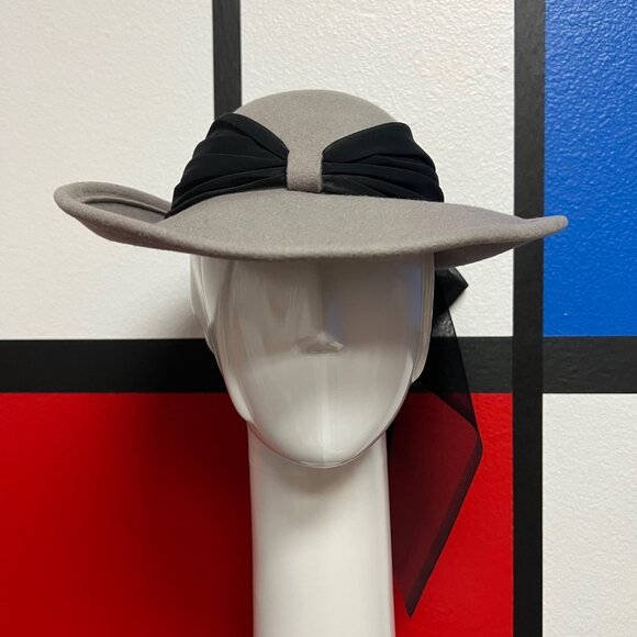 EUC 1960s Vintage Alex Wilson Lancaster Wool Felt Hat w Chiffon Bow & Chin Strap main image 6